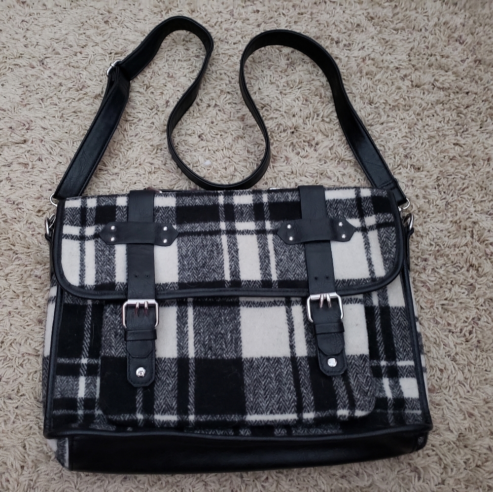 Checkered Laptop Messenger Bag